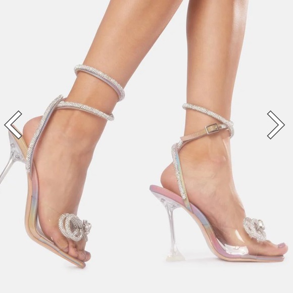 Rhinestone clear bow heels. - Picture 4 of 11